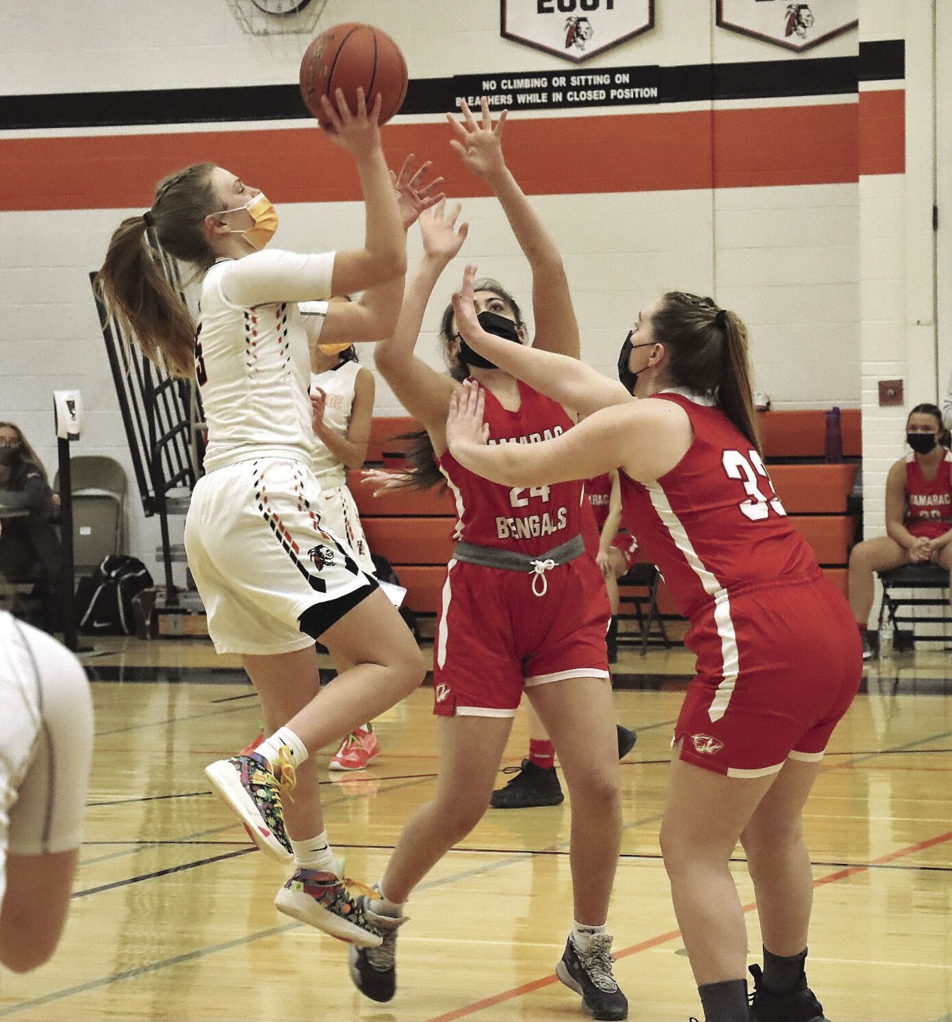 camgirlsbball2-T5.jpg (copy)